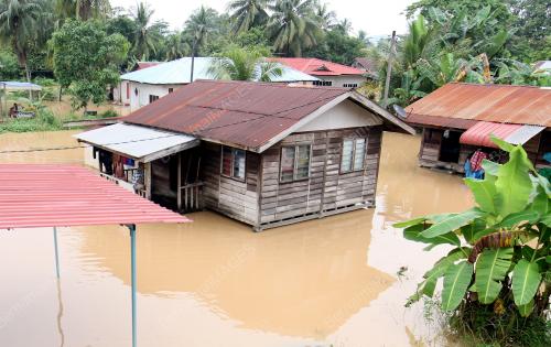 KD01_17092015_BANJIR