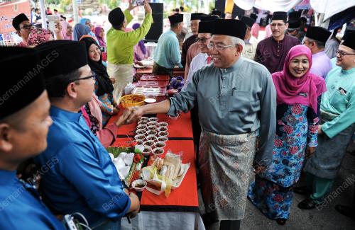 KD01_18072016_RAYA