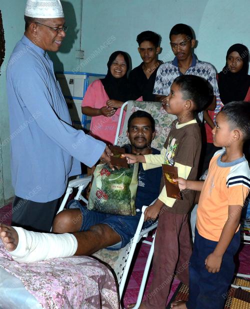 KD01_18082012_RAYA