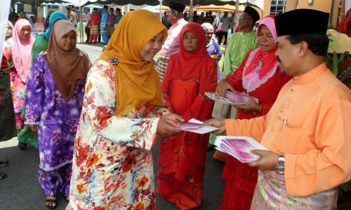 KD01_18082013_JAMIL_RUMAH_TERBUKA