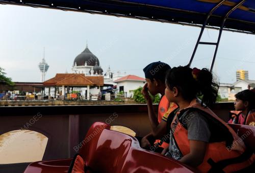 KD01_18092015_CRUISE