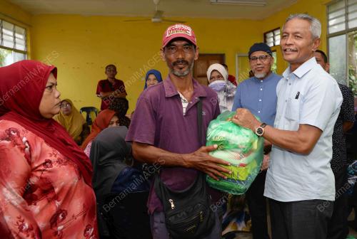 DATUK OTHMAN AZIZ