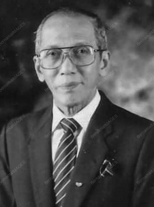 TAN SRI KHALID ABDULLAH