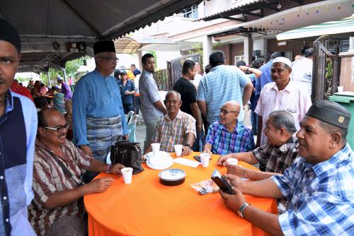 KD01_19062018_AIDILFITRI_BN2018060180901