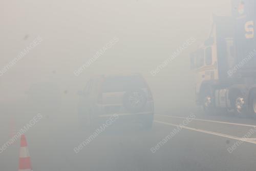 KEBAKARAN LALANG DI LEBUHRAYA