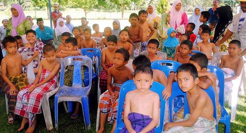 KHATAN BERAMAI-RAMAI
