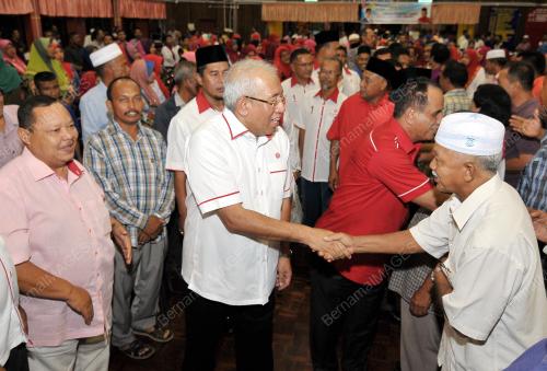 KD01_22032016_UMNO0