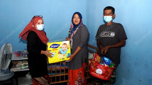 SURI RUMAH RAYU BANTUAN