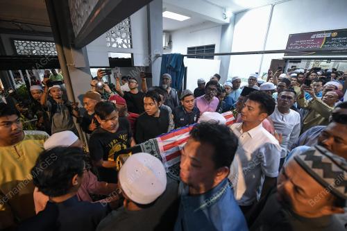 DATUK SERI SALAHUDDIN AYUB