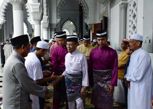 KD01_24092015_AGONG