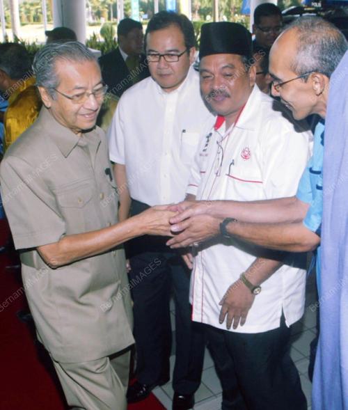TUN DR MAHATHIR MOHAMAD