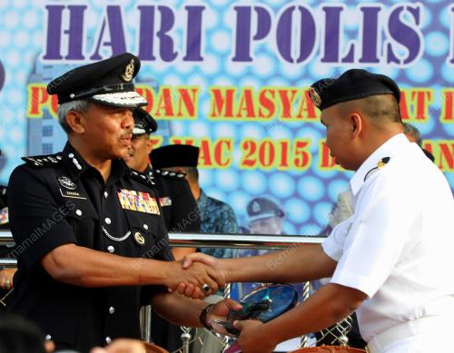 KD01_25032015_HARI_POLIS