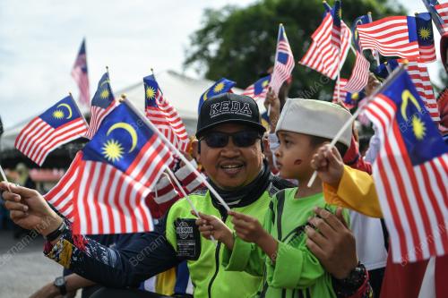 ISMASUHAIMI SHARIFF