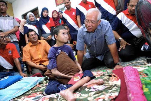 KD01_25122015_UUM