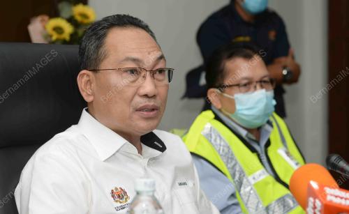 DATUK AWANG HASHIM