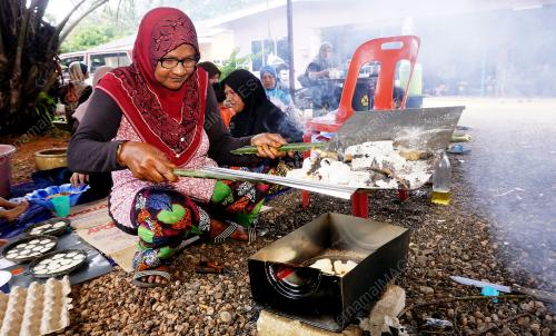 KUIH BAHULU TRADISIONAL