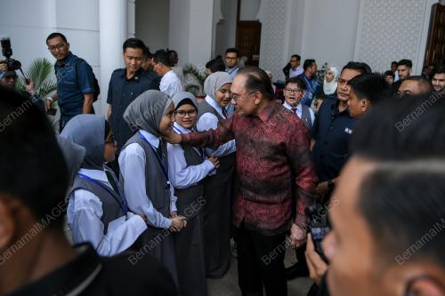 DATUK SERI ANWAR IBRAHIM