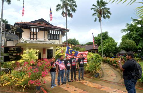 KD01_27082014_RUMAH_MERDEKA