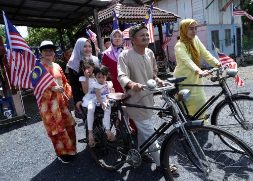 BULAN KEBANGSAAN DAN KIBAR JALUR GEMILANG 2023