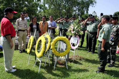 LT KOL (B) ROBERT RIZAL