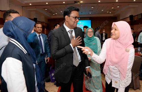DATUK JANA SANTHIRAN MUNIAYAN