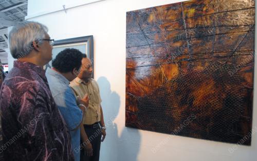 PAMERAN LUKISAN