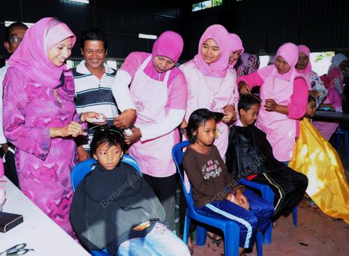 KD01_30122011_WAN_GUNTING_2
