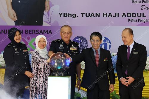 DATUK WAN HASSAN WAN AHMAD