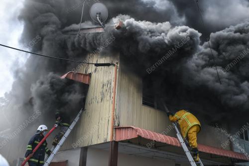KEBAKARAN RUMAH KEDAI
