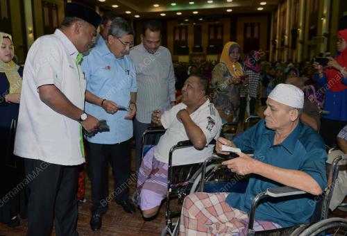 KD01_40617_FAKIR_BN201705255000_04062017