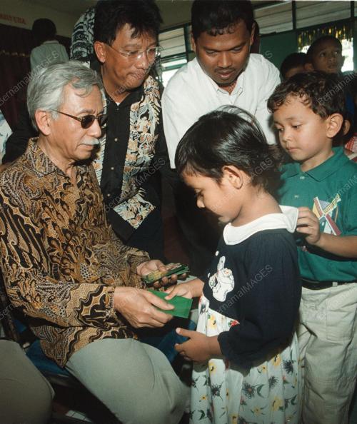 KD02-06_01_2001_HARI_RAYA_18012016