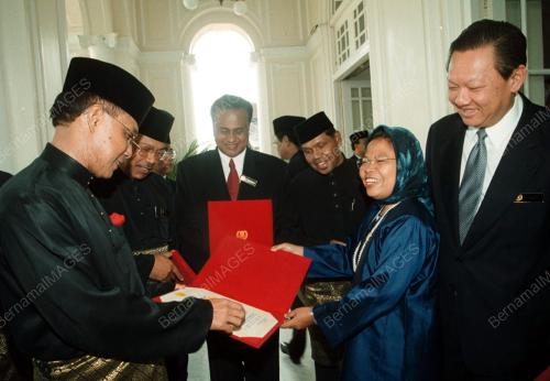 KD02-07_12_2000_MB_-_EXCO_15012016