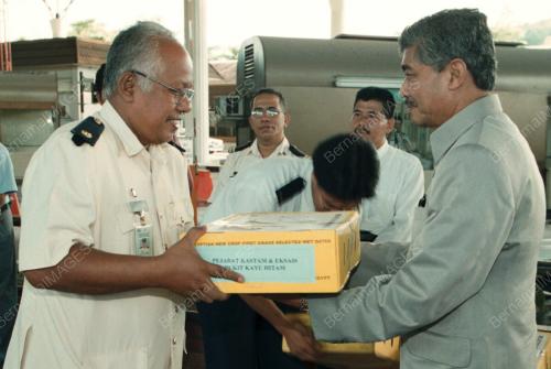 KD02-16_12_2000_SUMBANGAN_15012016
