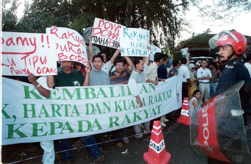 KD02-18_02_2001_PENYOKONG_19012016