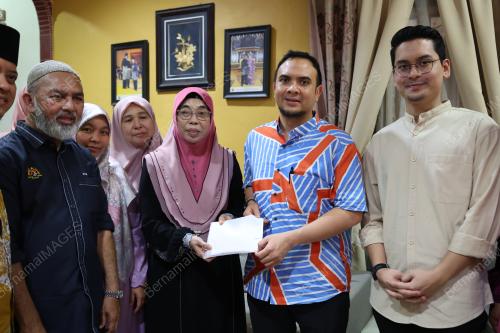 AHMAD FARHAN FAUZI