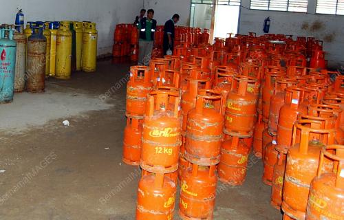 RAMPASAN TONG GAS