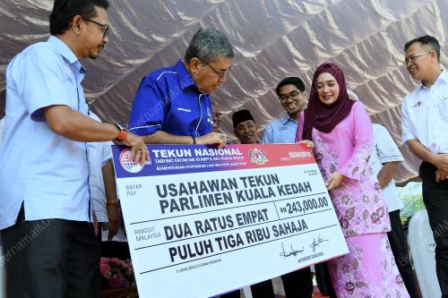 KD02_02042018_NELAYAN_BN201804013828
