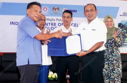 PELUNCURAN BENGKEL TEKNOLOGI