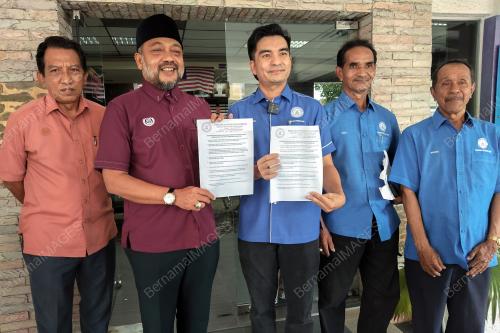 CAKE HANTAR MEMORANDUM BANTAHAN