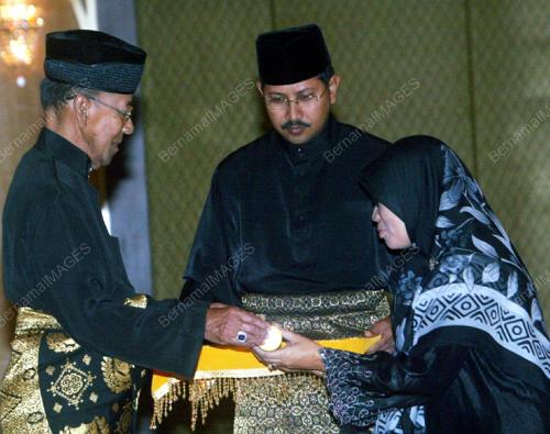 SULTAN ABDUL HALIM MU'ADZAM SHAH