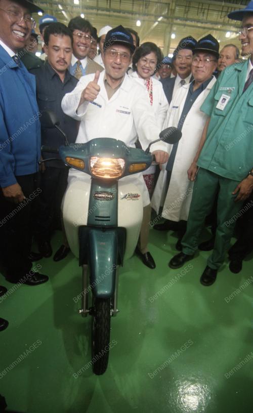 KD02_03101996_MODENAS