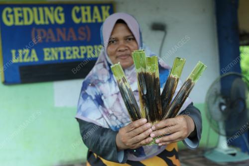 KUIH GEDUNG CHAK