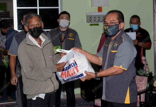 DATUK SHAROM NIZAM ABDUL MANAF