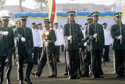 TUANKU MIZAN ZAINAL ABIDIN
