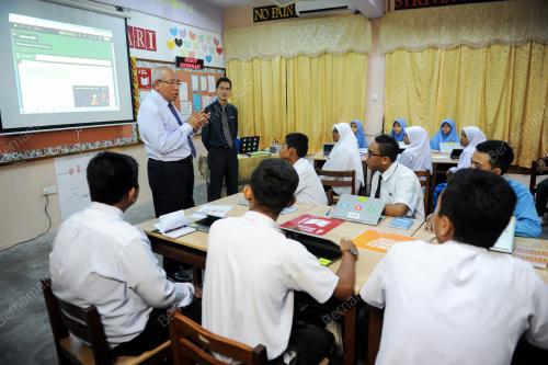 KD02_04102015_PENDIDIKAN