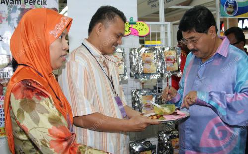 AHMAD BASHAH MD HANIPAH