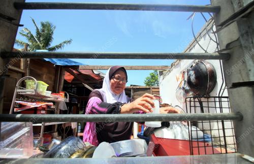 KD02_05072015_RIBUT