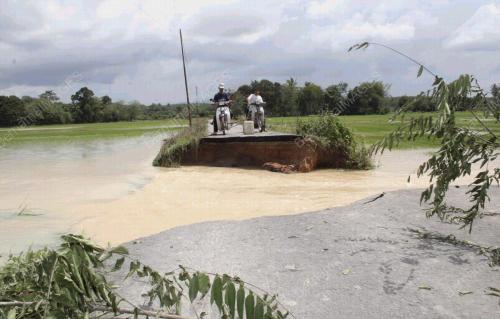 JALAN PUTUS - BANJIR