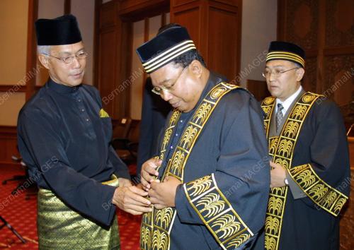 DATUK SERI SYED RAZAK SYED ZAIN