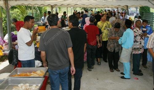 DATUK ZAINUDDIN MAIDIN